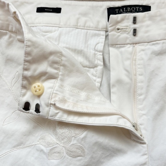 Talbots White Straight Cropped Pants With White Embroidered Flowers Women’s 14W - Picture 5 of 10